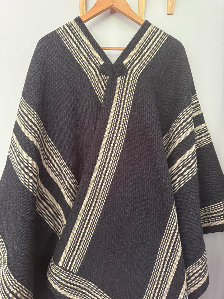 Three-stripe woven border poncho