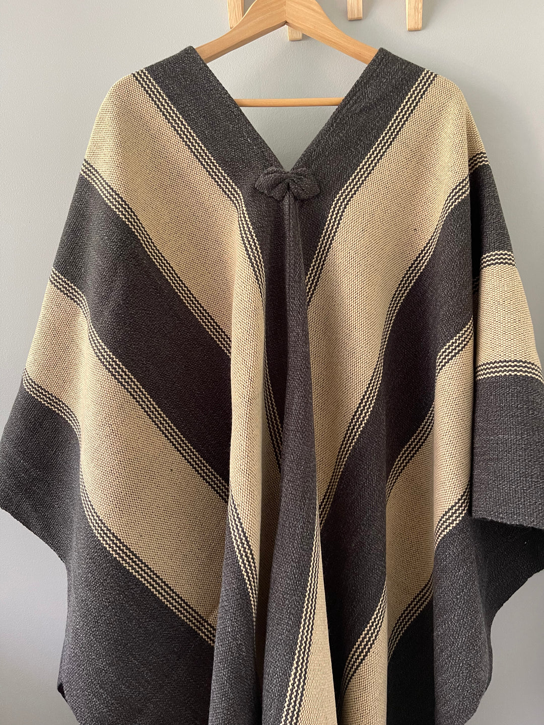 Two-tone gray poncho