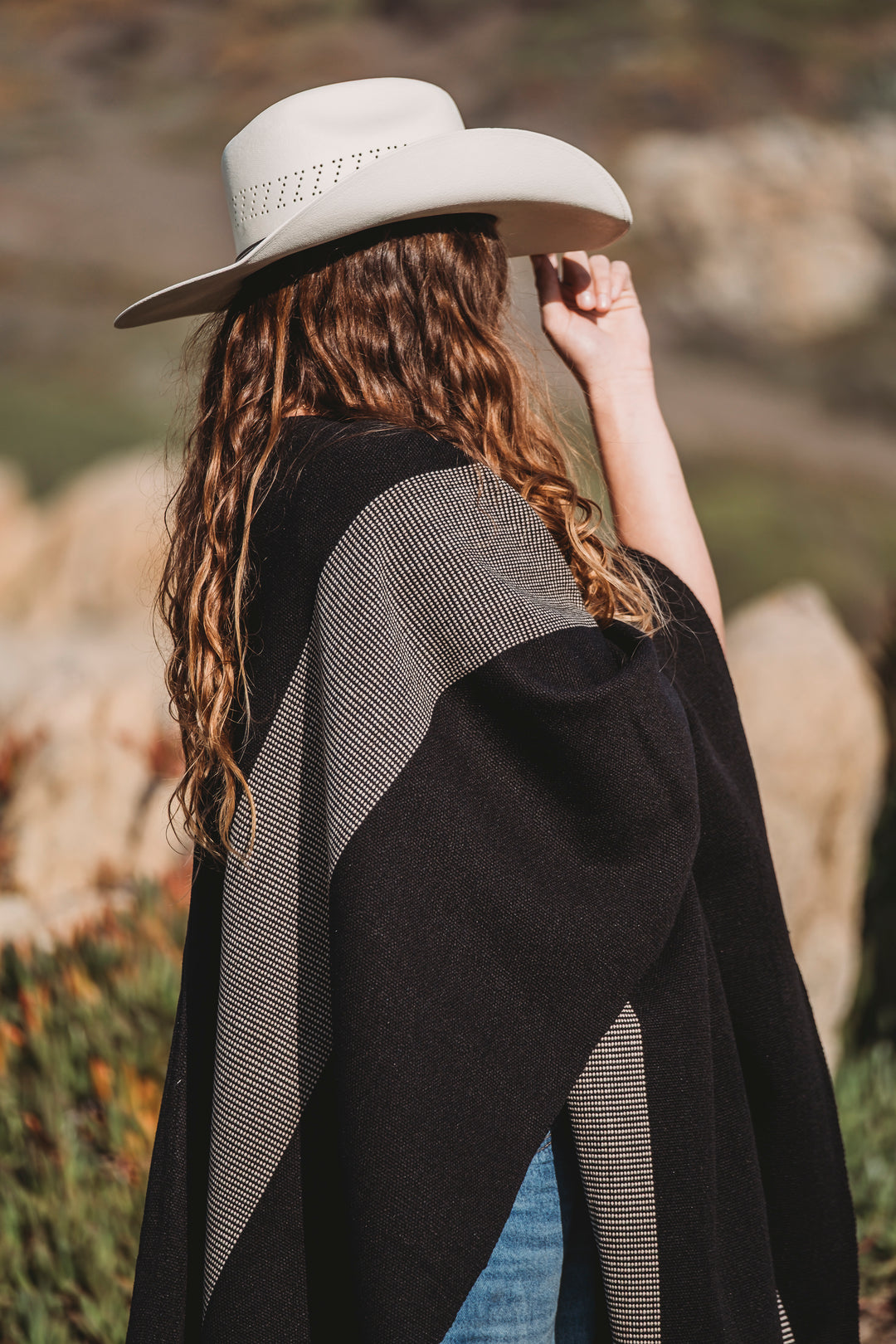 Black Blanket with Two Stripes