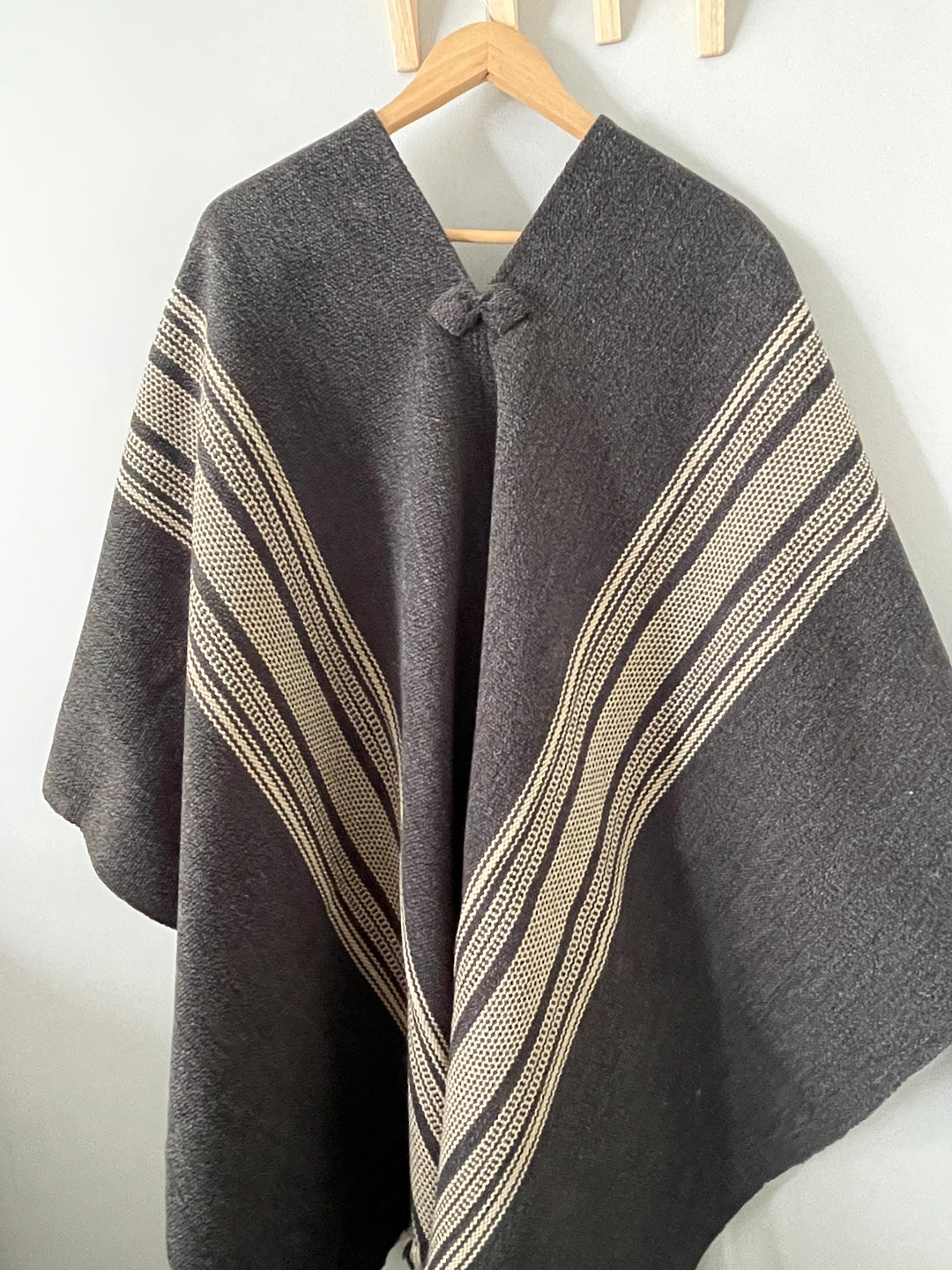 Two-stripe graphite poncho