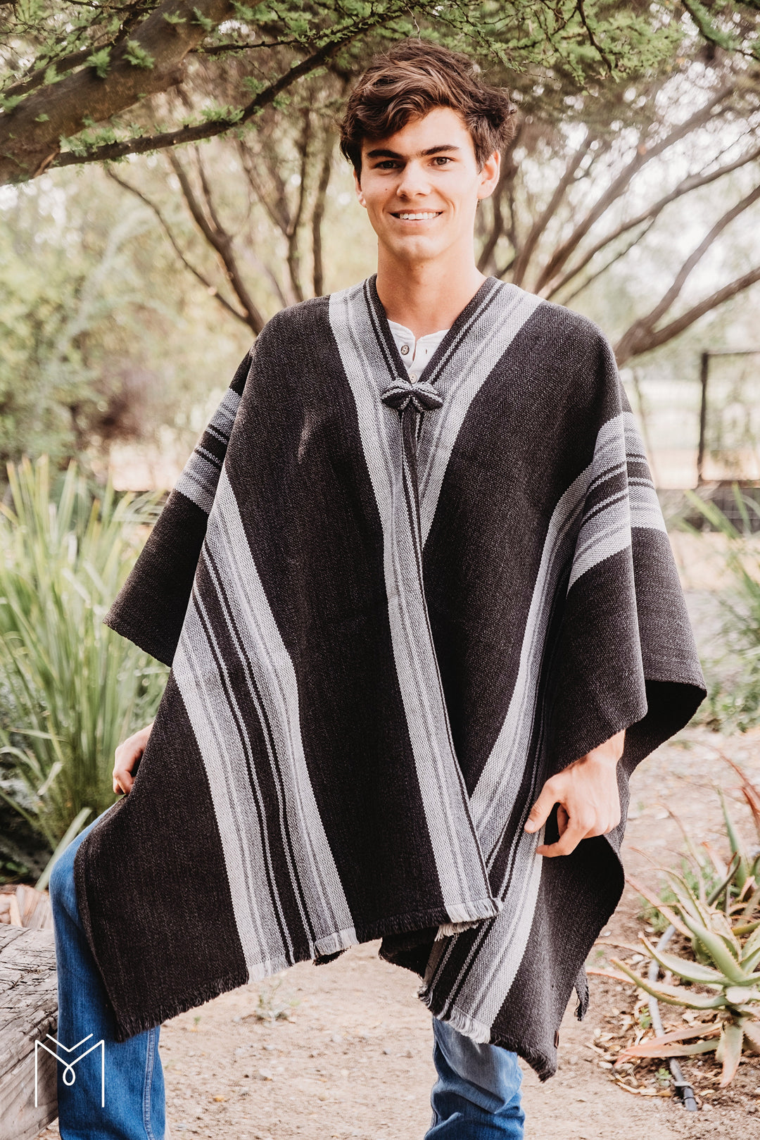 Three-Striped Graphite Blanket