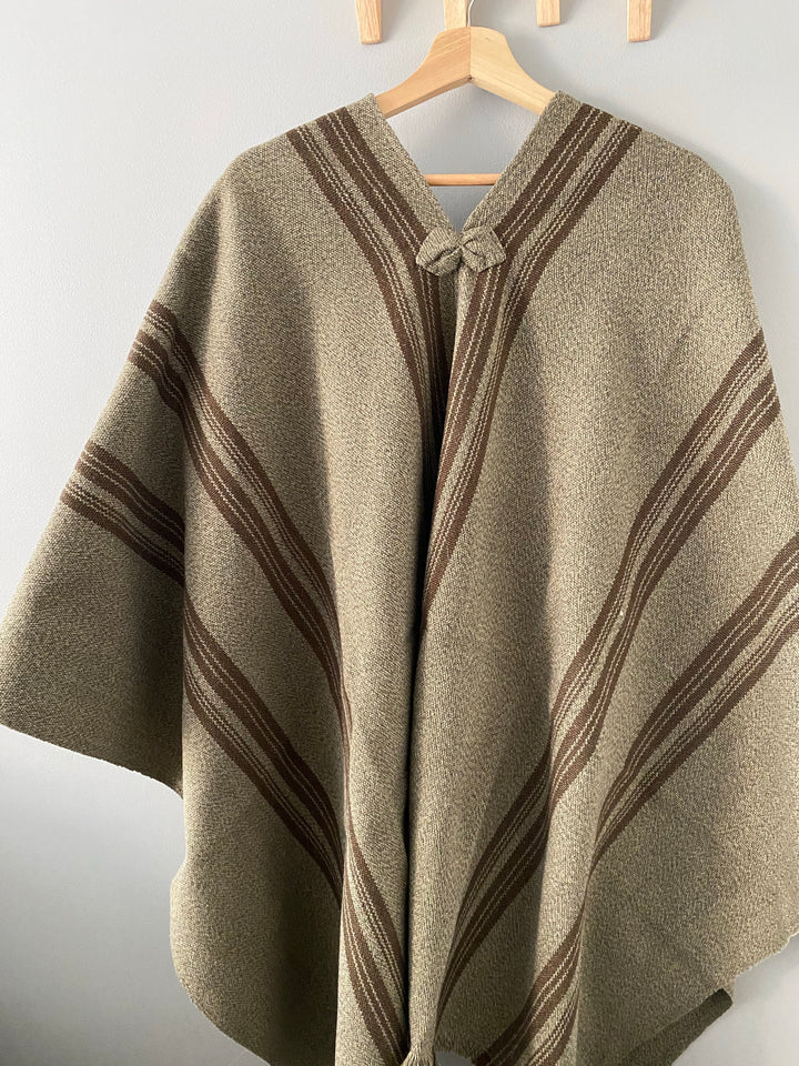Three-Striped Moss Blanket