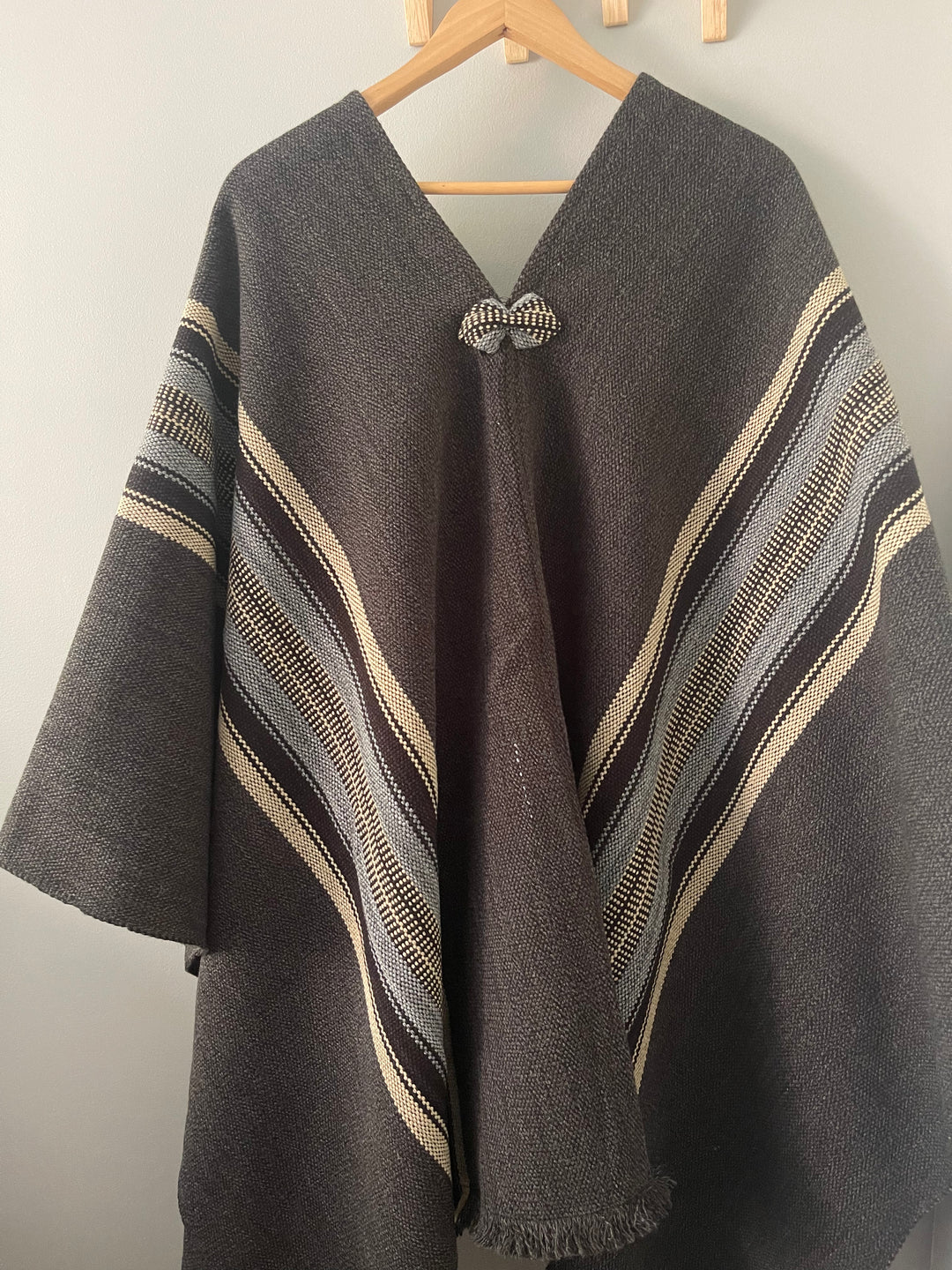Two-stripe graphite poncho