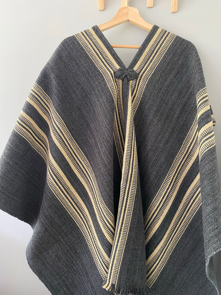 Three-Striped Graphite Blanket