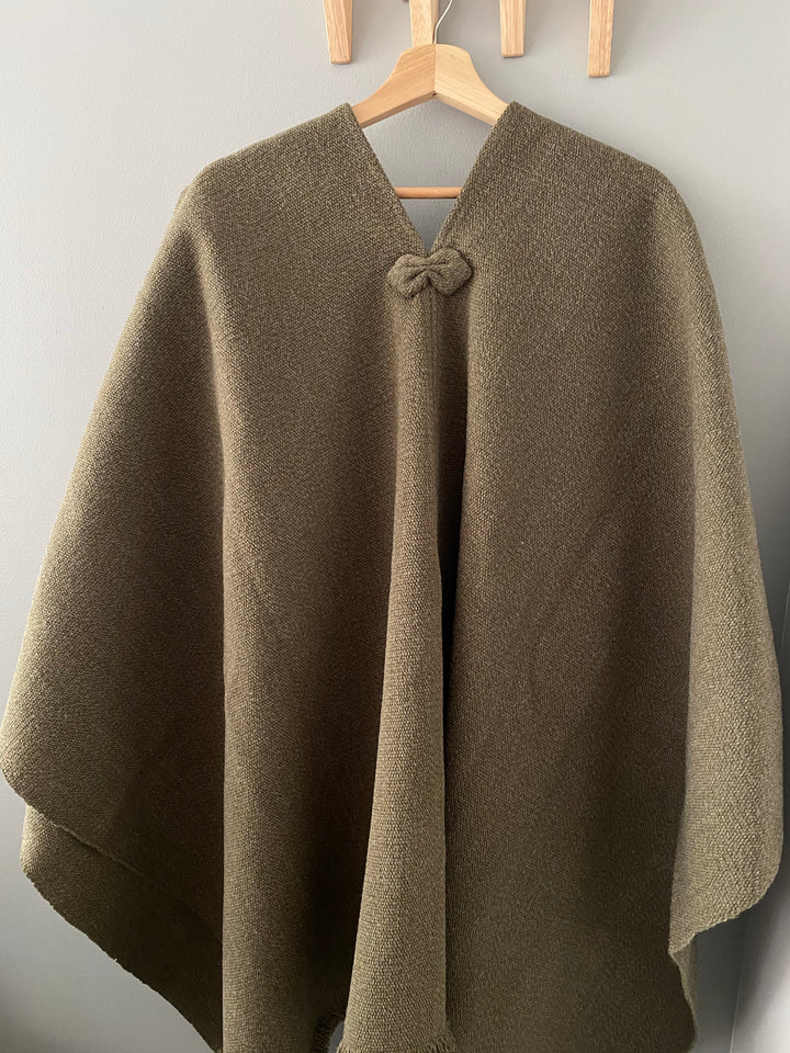 Plain Green Moss Poncho