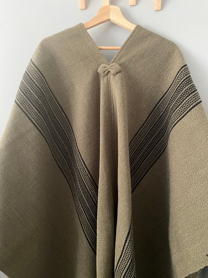 Two-Striped Moss Blanket