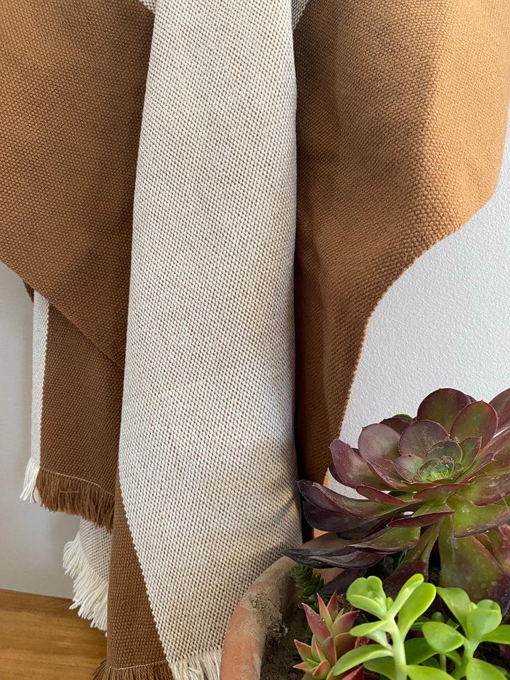 Manta Dos Tonos Camel y Beige